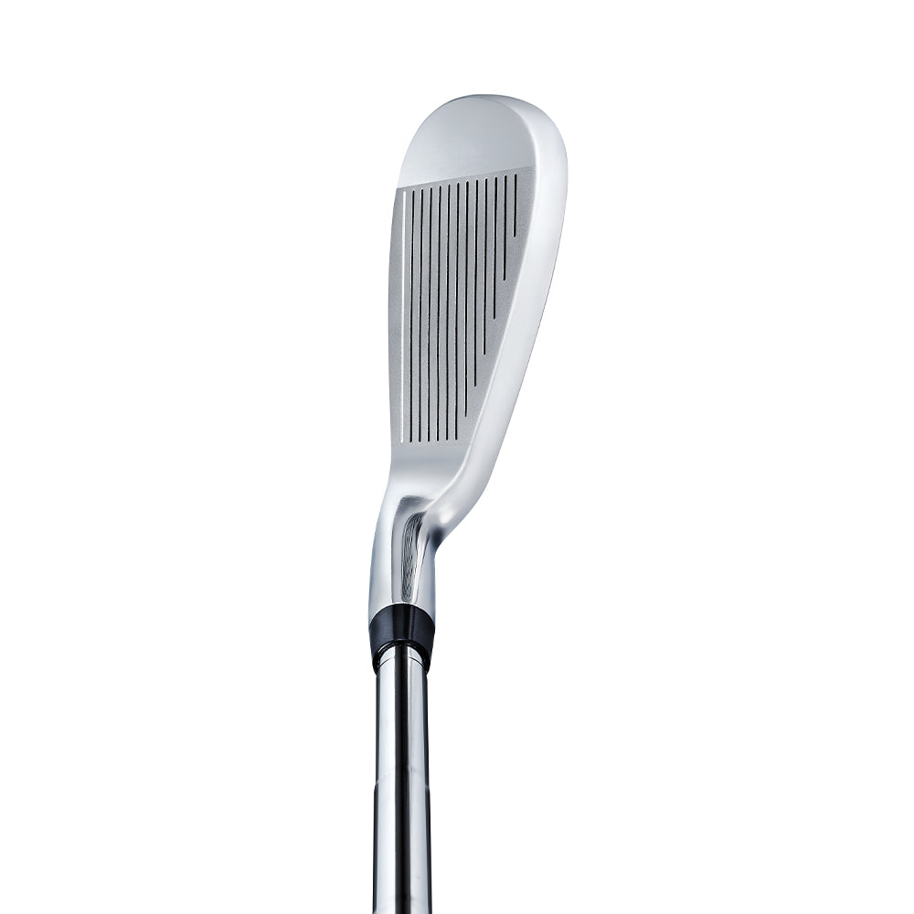 kids practicing golf swing with 7 iron swing trainer 2