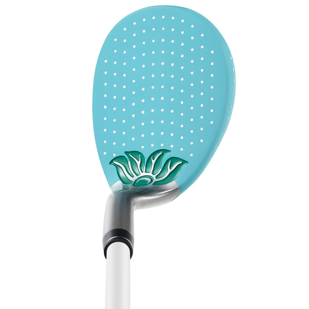 Strawberry-Shaped Golf Wedge